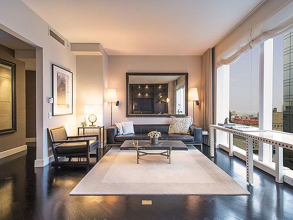 3rd image of 80 Columbus Cir Unit 52G