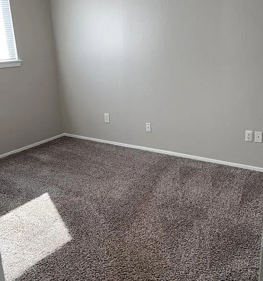 Summerhill Apartments — Photo 3