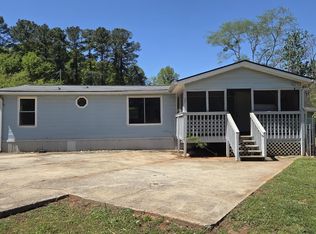 25 Fischer Rd, Sharpsburg, GA