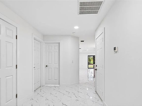 5th image of 2413 Ansel Ave S