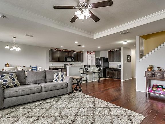 5th image of 1260 Boxwood Ln