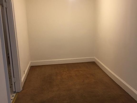 3rd image of 175 Eagle Street # First Floor