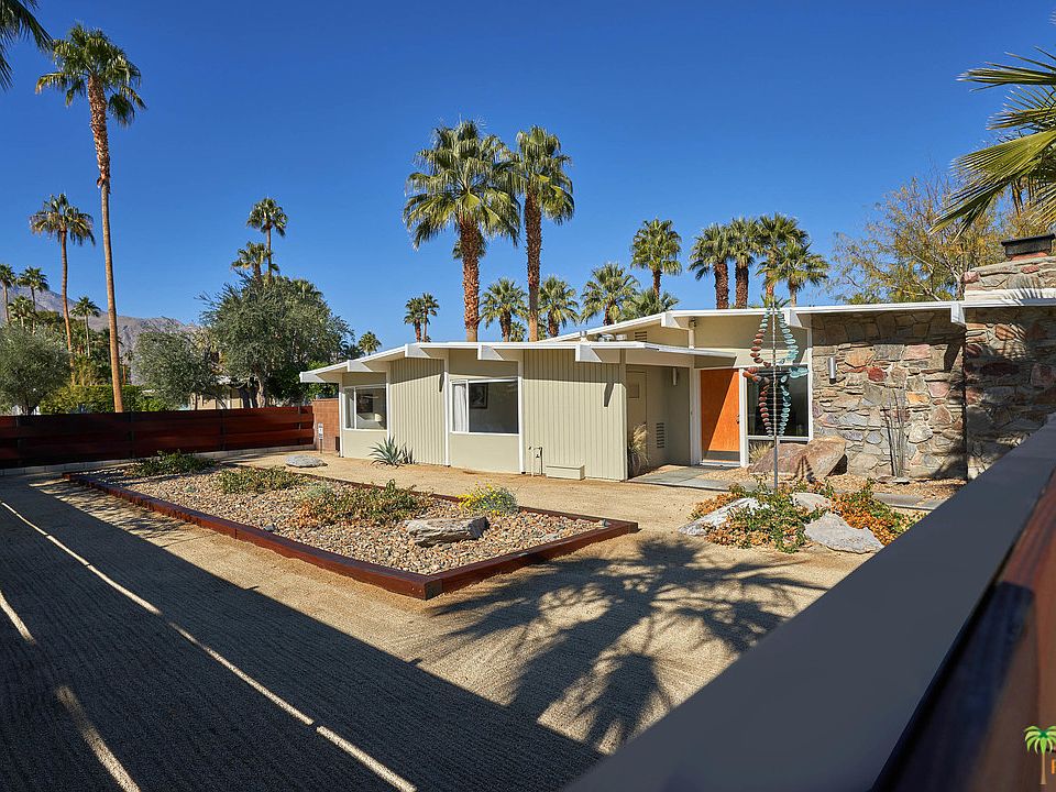 1st image of 2766 E Livmor Ave