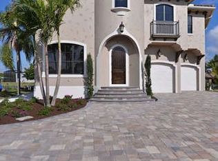 27244 Buccaneer Dr, Bonita Springs, FL 34135