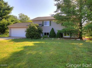 14860 Simmons Ave NE, Cedar Springs, MI 49319