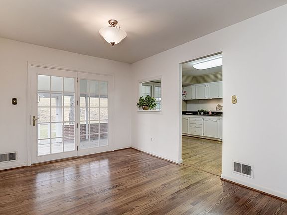 5th image of 11626 Deborah Dr
