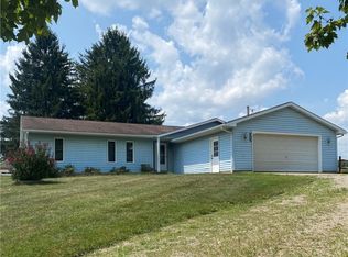 15005 Waterford Rd, Waterford, OH 45786