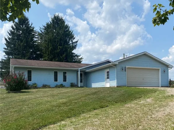 15005 Waterford Rd, Waterford, OH 45786