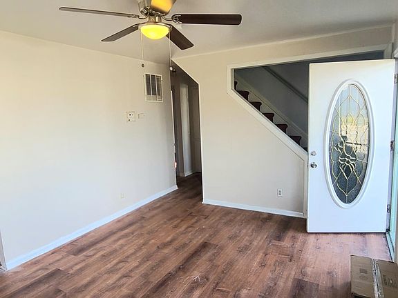 3rd image of 8742 Hupp Ave