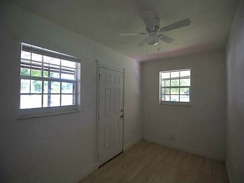 4th image of 280 NW 179th Ter