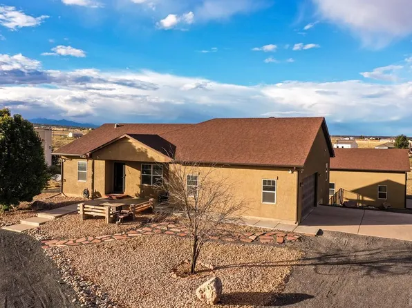 1476 N Bowen Dr, Pueblo West, CO 81007