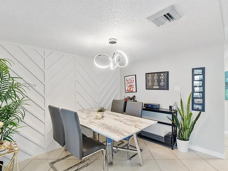 18031 Biscayne Blvd #1401 — Photo 9