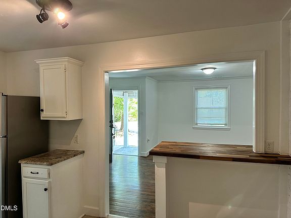 5th image of 2127 Milburnie Rd