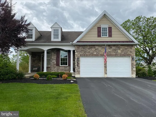 127 Pilgrim Dr, Boalsburg, PA 16827