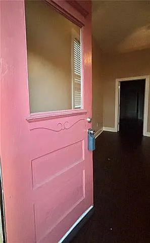 1 bed, 1.0 bath, 800 sqft, $1,300 — Photo 2