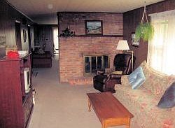 5th image of 404 Ford Ave