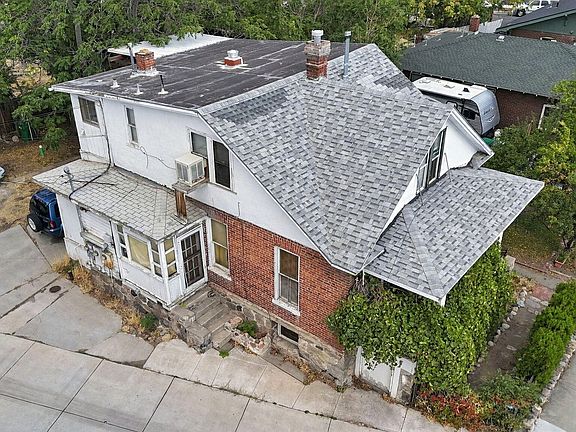 2nd image of 452 Holcomb Ave