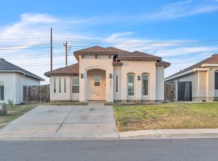 3501 Jose C Santos Dr, Laredo, TX 78046