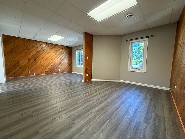 1701 Baxter Ave — Photo 6