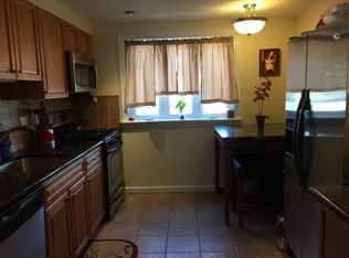 2023 S Hollywood St, Philadelphia, PA 19145