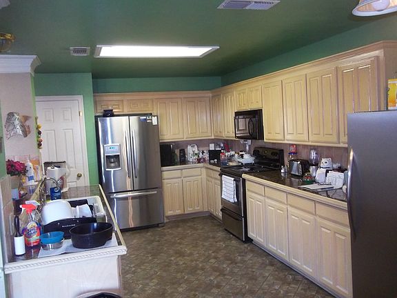 5th image of 315 Woodcrest Dr