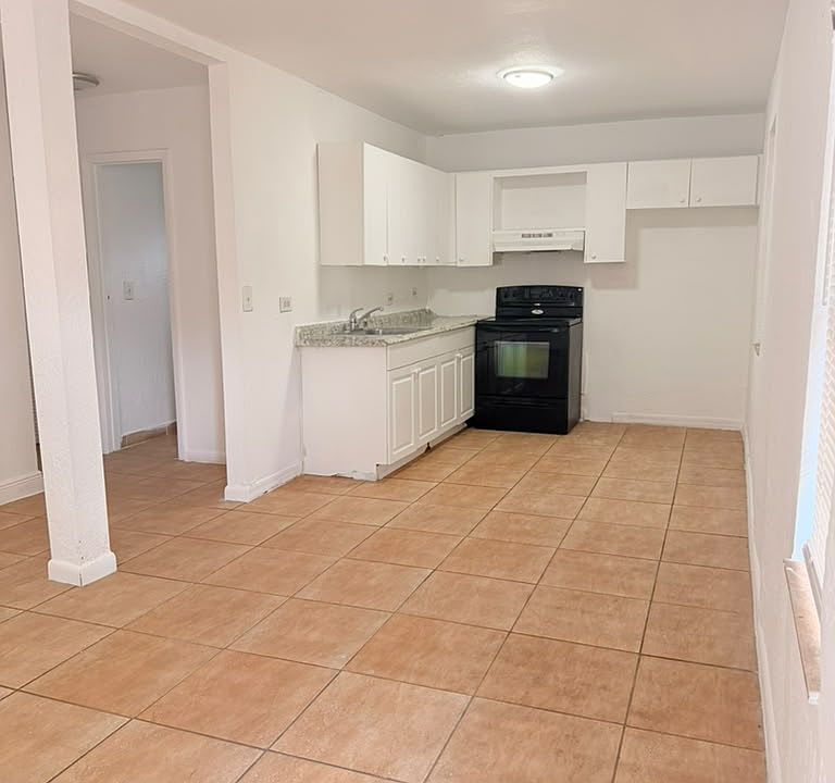 1st image of 1224 NW 41st St
