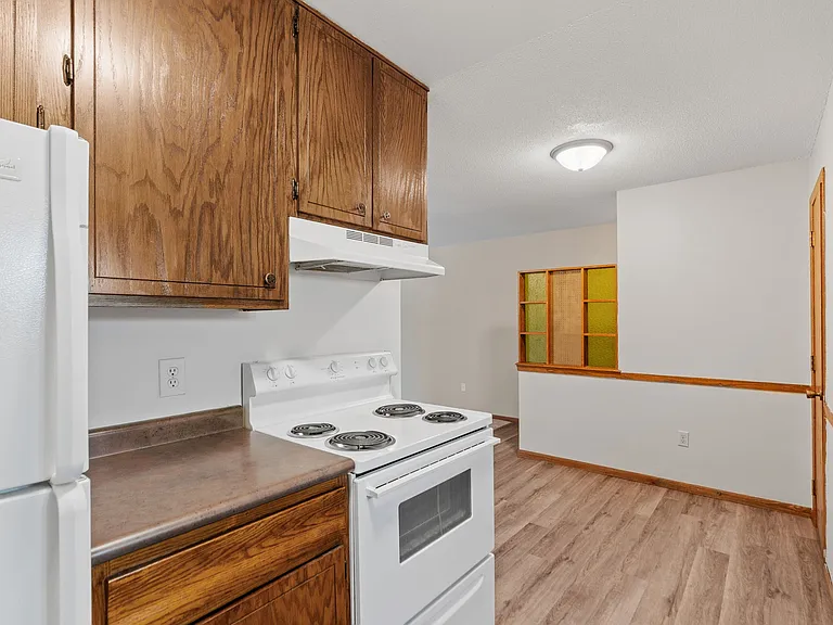 1605 Minnehaha Apartments — Photo 18
