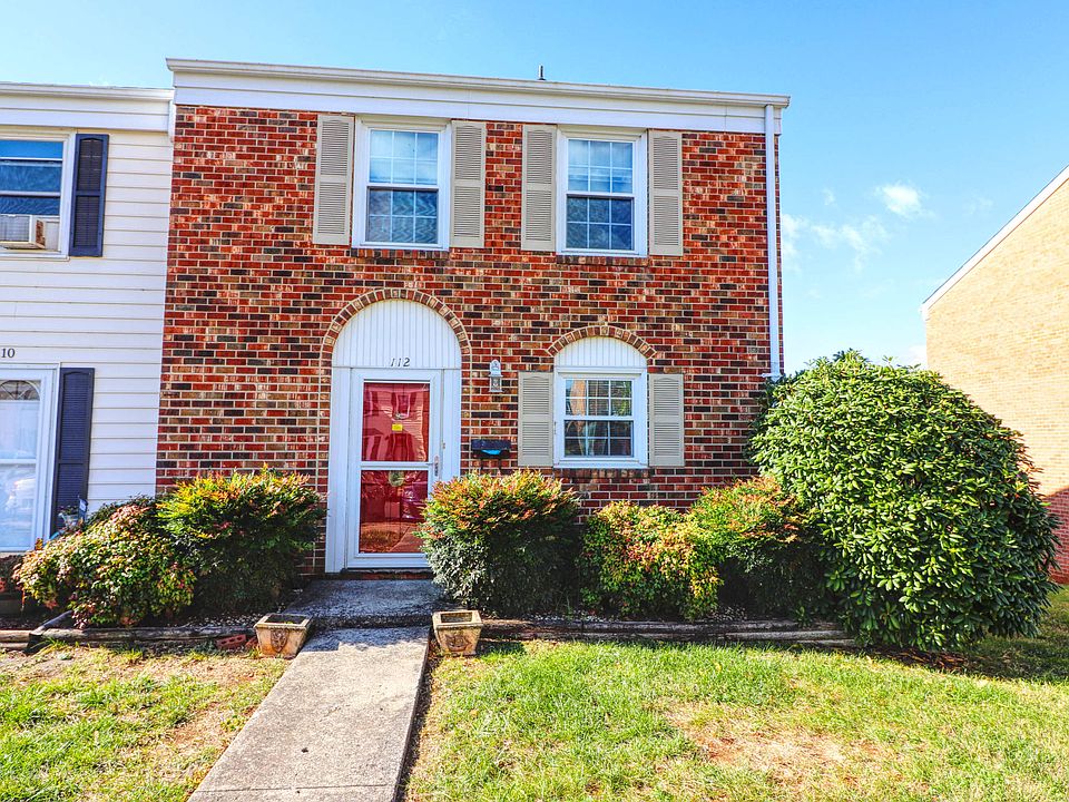 1st image of 112 Cambridge Sq