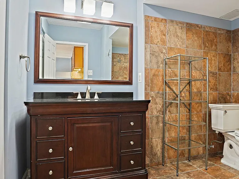 11801 Rockville Pike #209 — Photo 17