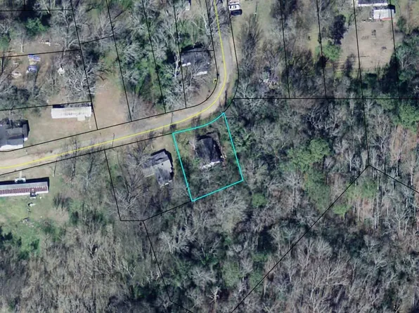 410 Davis Cir, Winnsboro, SC 29180