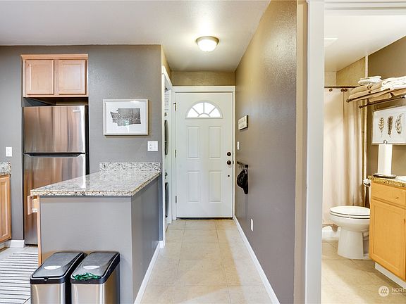 3rd image of 1302 N 6th Street #1