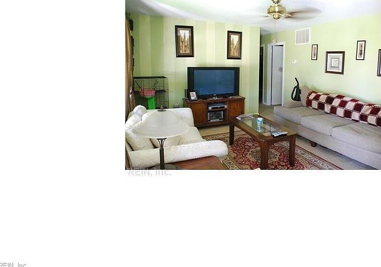 2nd image of 552 Rogers Ave