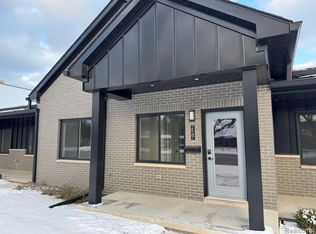 2547 Biddle Ave, Wyandotte, MI 48192