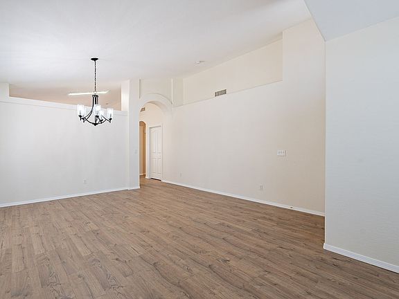 4th image of 22439 N 19th Way
