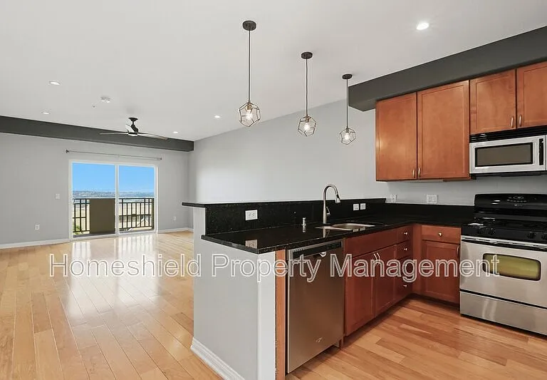 2330 1st Ave #411 — Photo 2