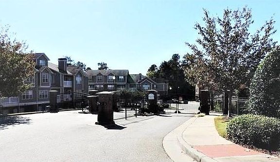 3rd image of 3500 Sweetwater Rd Unit 623