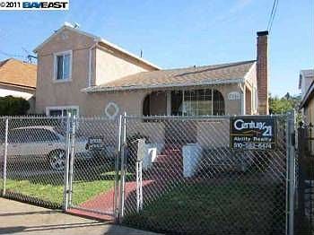 1st image of 8856 Dowling St