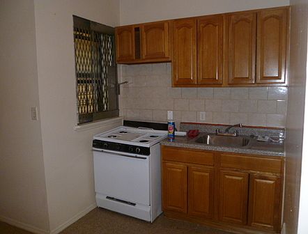 2nd image of 409 Chauncey St