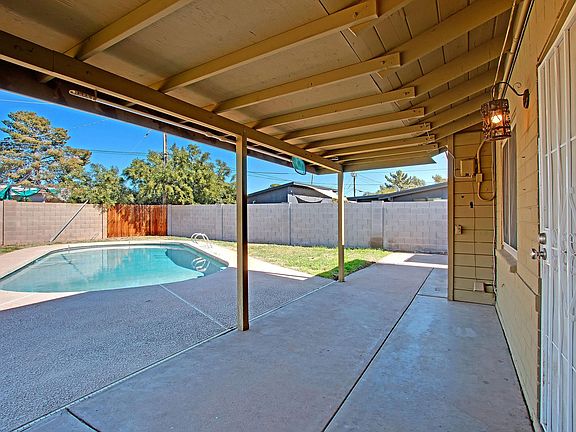 Patio_9639