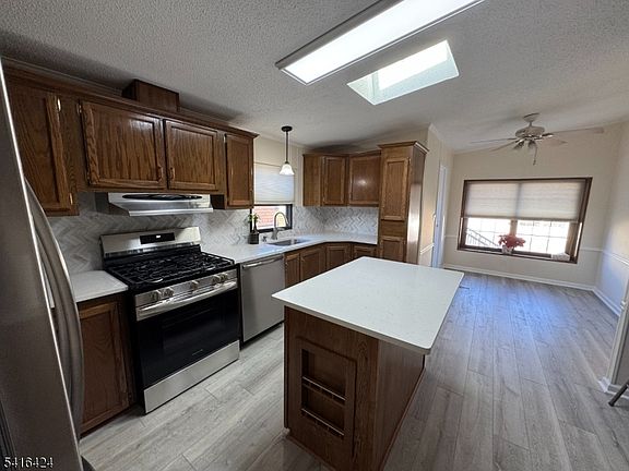 5th image of 5 Caroline Drive