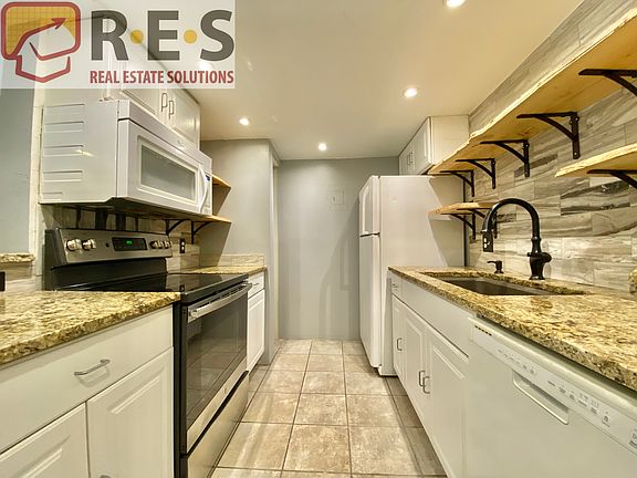 2nd image of 4400 S Quebec St APT D201