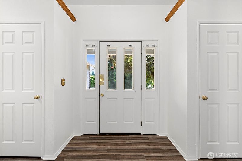 4th image of 18303 Ivan Street SW