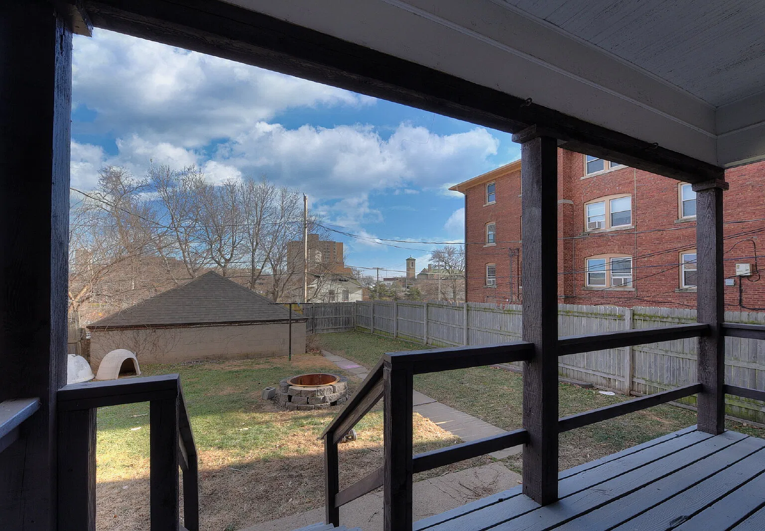 539 Park Ave — Photo 4