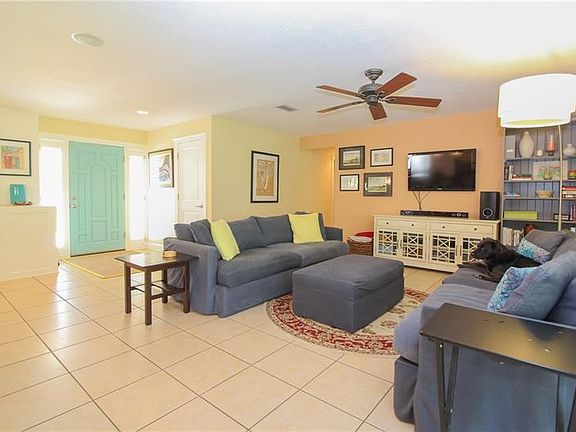 3rd image of 4346 Overlook Dr NE