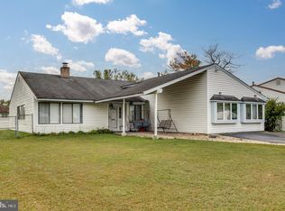 552 Four Mile Branch Rd, Sicklerville, NJ 08081