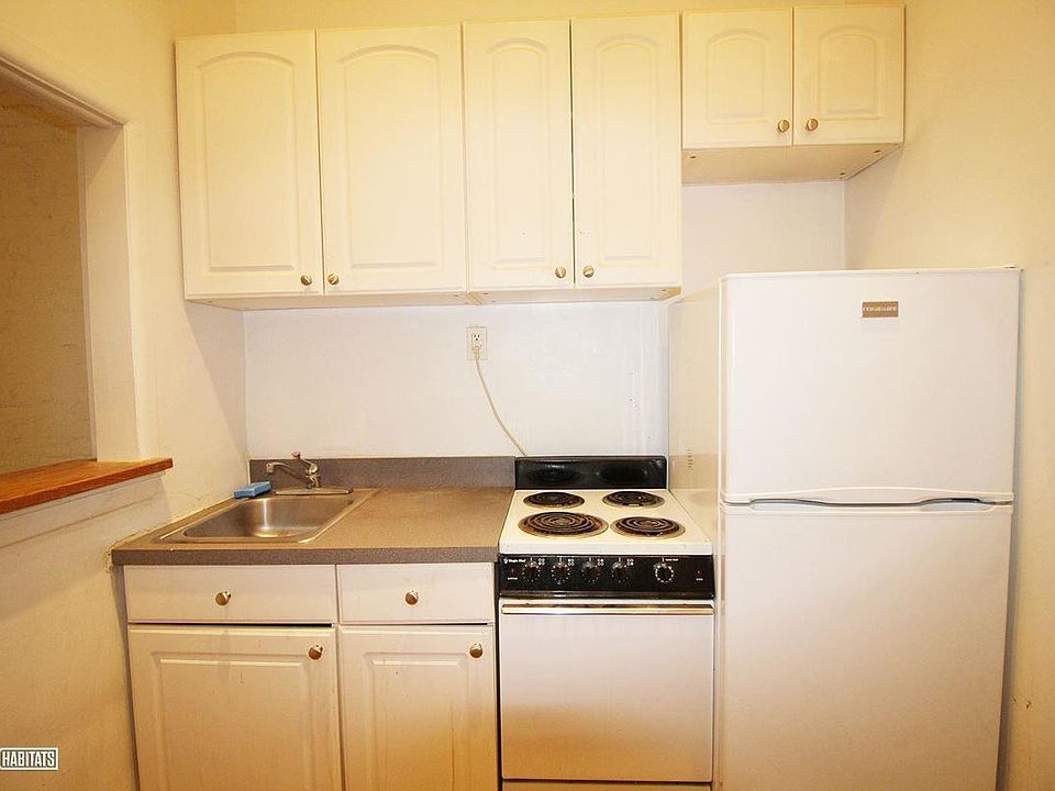 2nd image of 344 E 87th St APT 1A