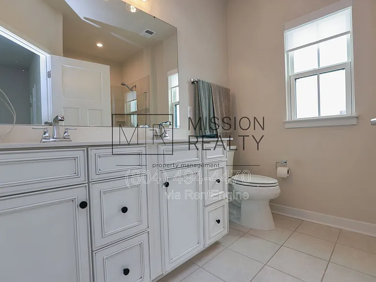 2100 Tobacco Mill St — Photo 17