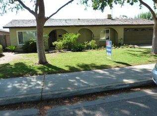 2359 Burnham St, Selma, CA 93662