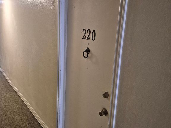 4th image of 1130 W San Bernardino Rd APT 220