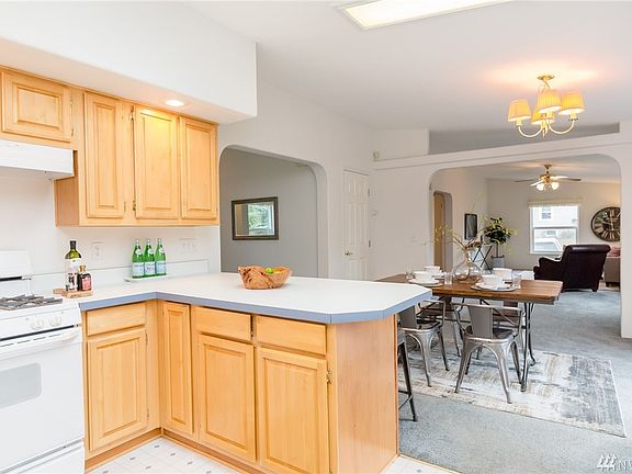 Open Concept Between Living & Eating Spaces